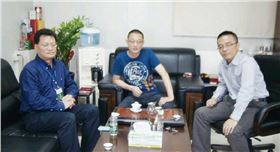 深聯(lián)電路管理層接受媒體采訪