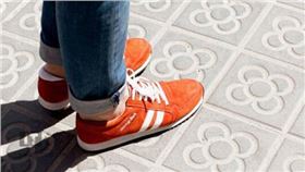 線路板廠之穿上這雙鞋，就不會迷路了