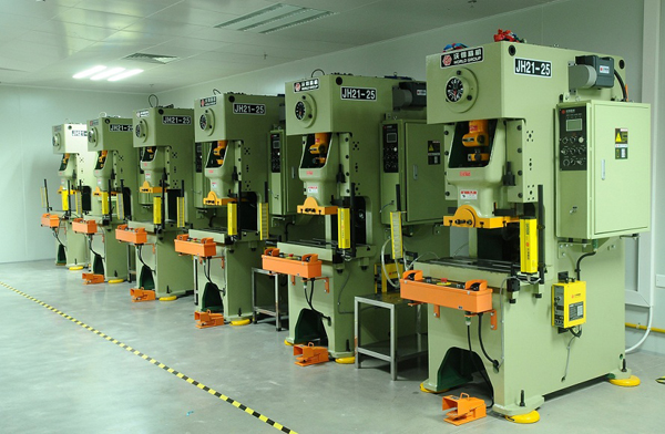 自動(dòng)沖壓機(jī)