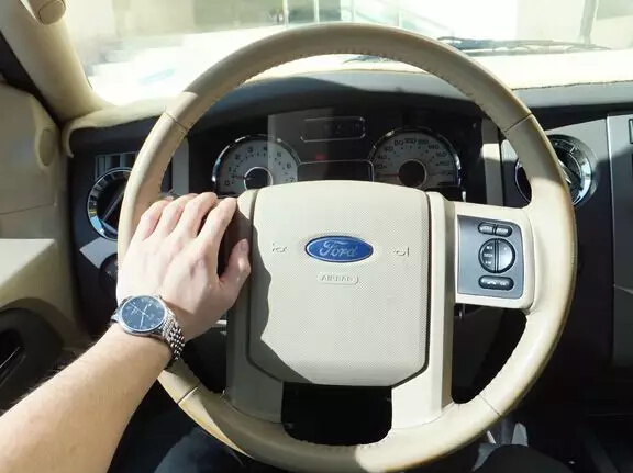 深圳電路板廠：車內(nèi)哪個座位最安全？90%車主不知道