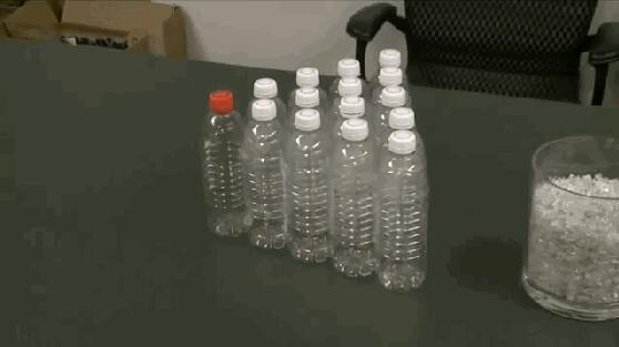 PCB廠資訊:你可能很快就要穿上塑料做的衣服了 還很暖和呢